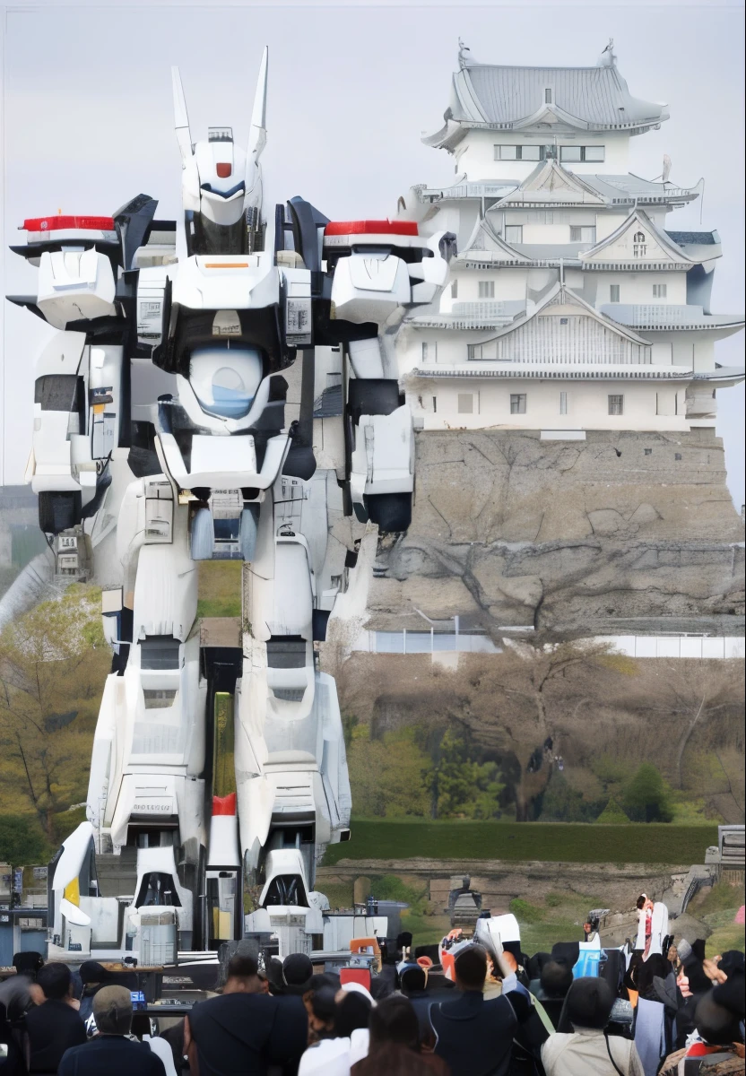 With ultra-high definition images，patlabor images，Everyone is watching with Osaka Castle in the background.，