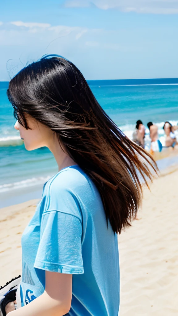 age19、kawaii、Light blue T-shirt、hotpants、semi long hair、sand beach、Rear view