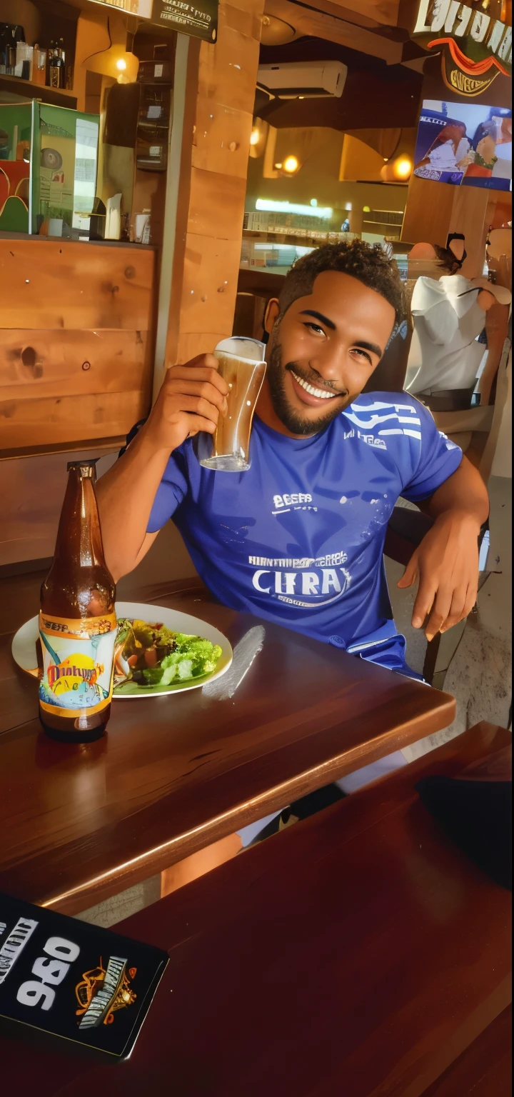 homem negro, com um belo sorriso, holding a mug of beer in his hand, vestido com camisa de cruzeiro e barba no queixo, ambiente de restaurante calmo com garrafa de cerveja na mesa qualidade da imagem boa alta