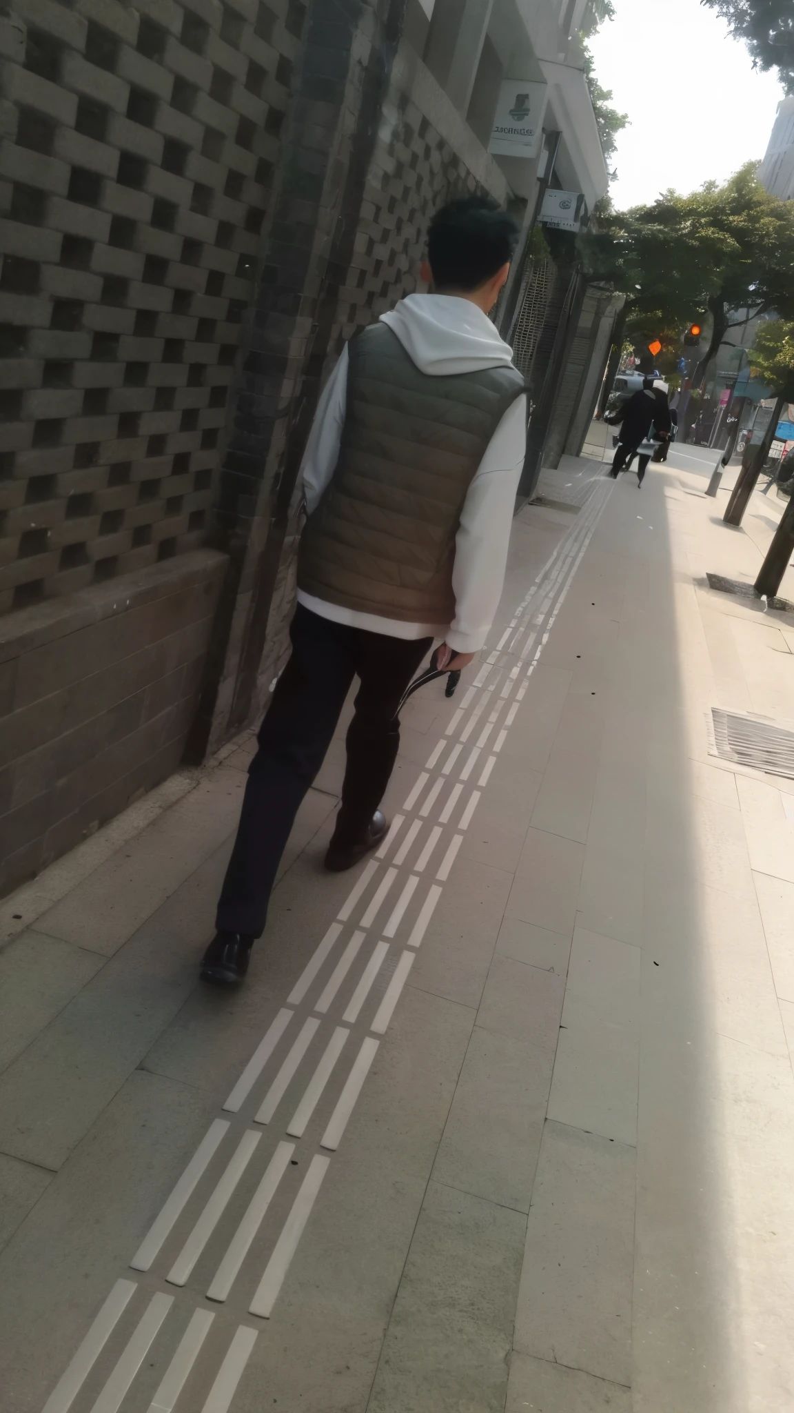 There was a man walking on the sidewalk with a suitcase, which stands on the street, walking at street, which stands on the street, which stands on the street, walking at street, proudly walking down the street, Stand on the streets of the city, Stand in the alley, on sidewalk, lonely man walking, in a city street, walking boy, which stands on the street，Corgi walks on the right foot，nevando，[Masterpiece]，（high qulity）