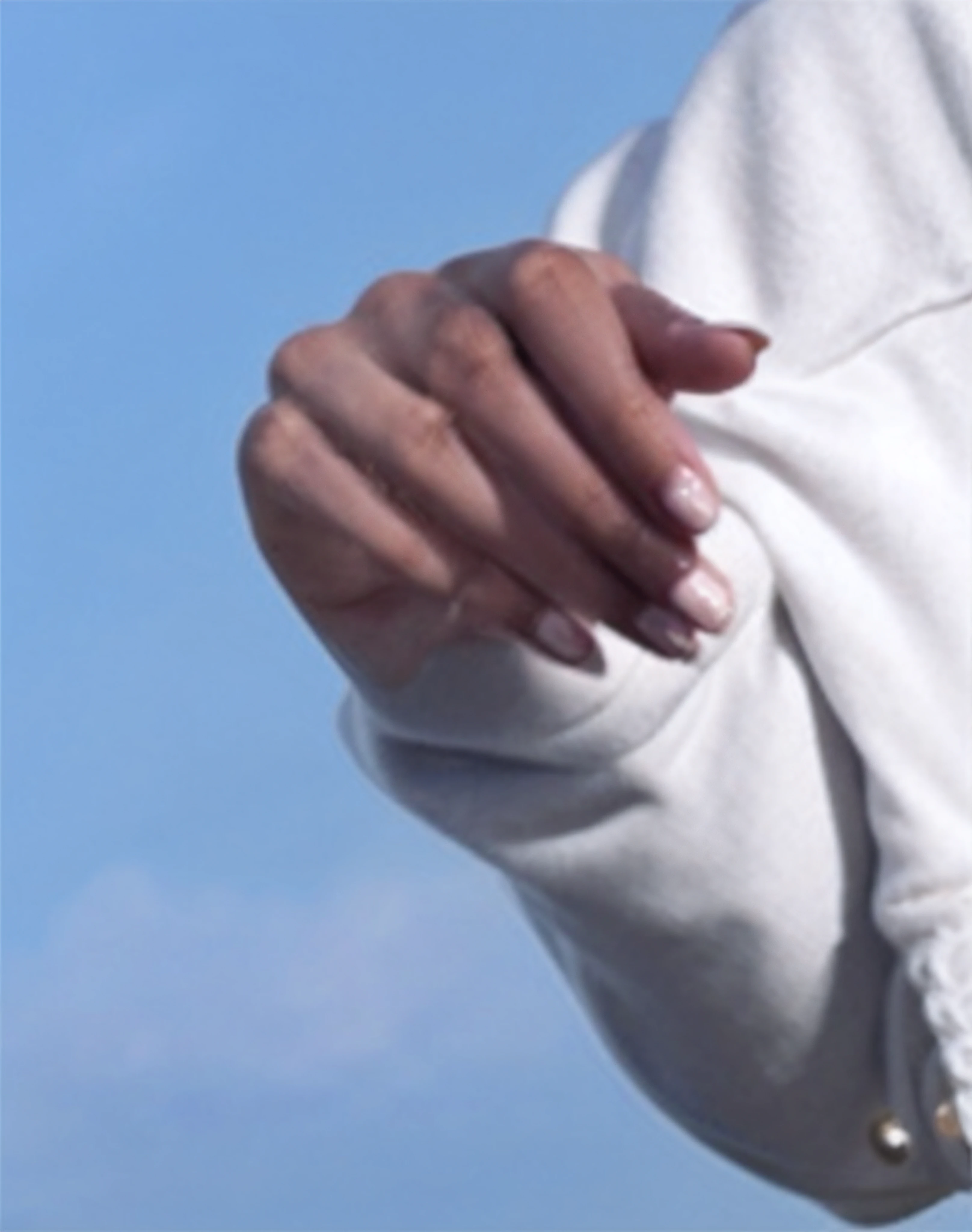 woman's hand, dedos com unhas, 5 dedos de mulher