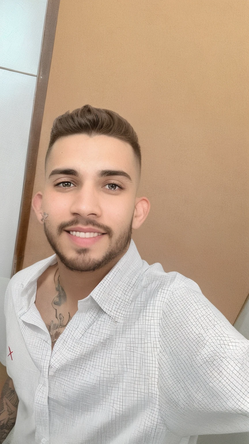 Jovem de 21 anos magrelo, loiro de barba, olhos azuis, Tattoo Closed Arm, criar imagem estilo filme Disney pixar