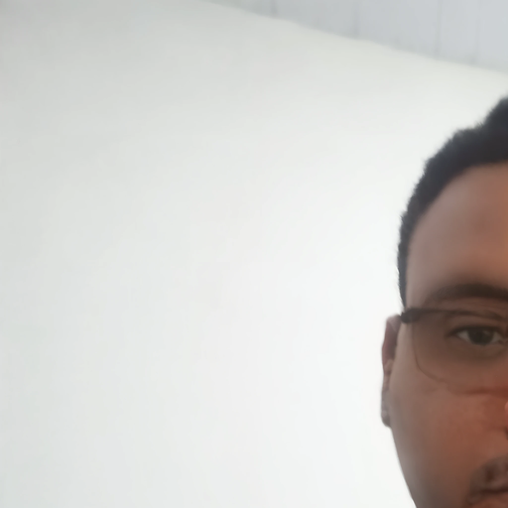 there is a man sitting at a table with a plate of food, ronaldo nazario, david rios ferreira, icaro carvalho, caio santos, ronaldo nazario fenomeno, carmelo blandino, Henry Alvim Correa, edu souza, salvador, foto realista, ismail, perez fabian, 8k selfie photograph