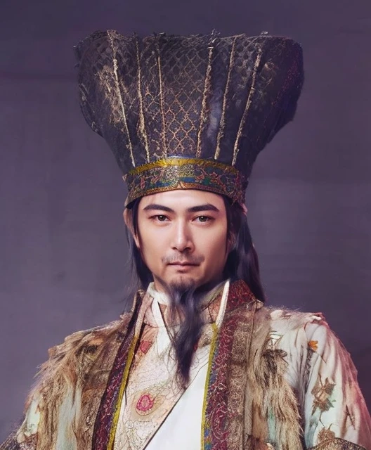 Close-up of a man with a long beard wearing a hat, inspired by Wu Bin, inspired by Hu Zaobin, inspired by Huang Shen, Works inspired by Kong Xiang, inspired by Wu Daozi, inspired by Xie Huan, in style of pan ren wei, Inspired by Li Cheng, Inspired by Dujin, pan ren wei, inspired by Guo Xi