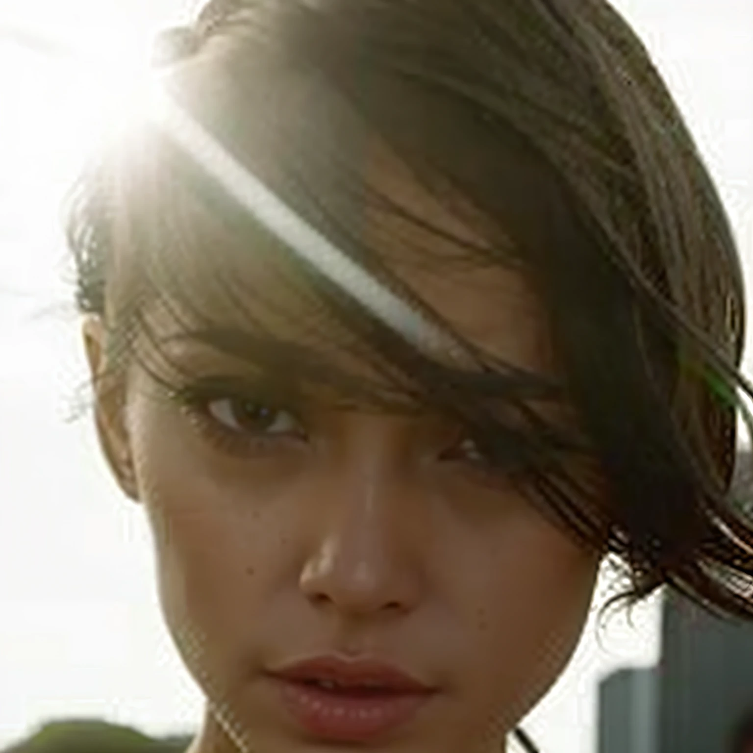 Arafierte Frau mit einer Halskette und einer Halskette um den Hals, Nicole De Boer, androgyne Person, Lena Oxton, Hybride von Gal Gadot, Alice Cullen, androgynes Gesicht, Gesicht wie Gal Gadot, Kiko Mizuhara, Jodie Bateman, Wangenknochen, Gal Gadot, Jonny Greenwood, Beautiful female, Jane Clarke, Intensive Sonneneinstrahlung