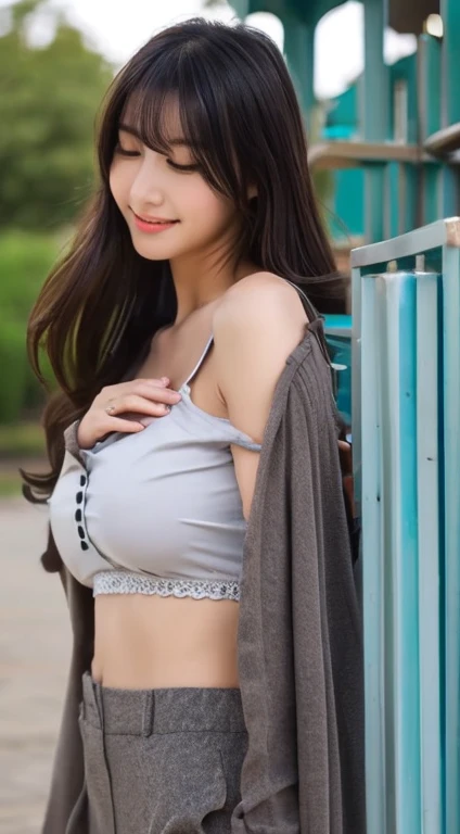 ((top-quality、8K、tmasterpiece:1.3、Authenticity 1.4))、Twenty years old、Long gray hair、Focus Clear:1.2、Beautiful woman with perfect style:1.4、Slim abs:1.2、((dark brown hair、Colossal tits:1.2))、School playground:1.2、Highly Detailed Face and Skin Textur、詳細な目、二重まぶた、The same person、longer sleeves、Chest cover