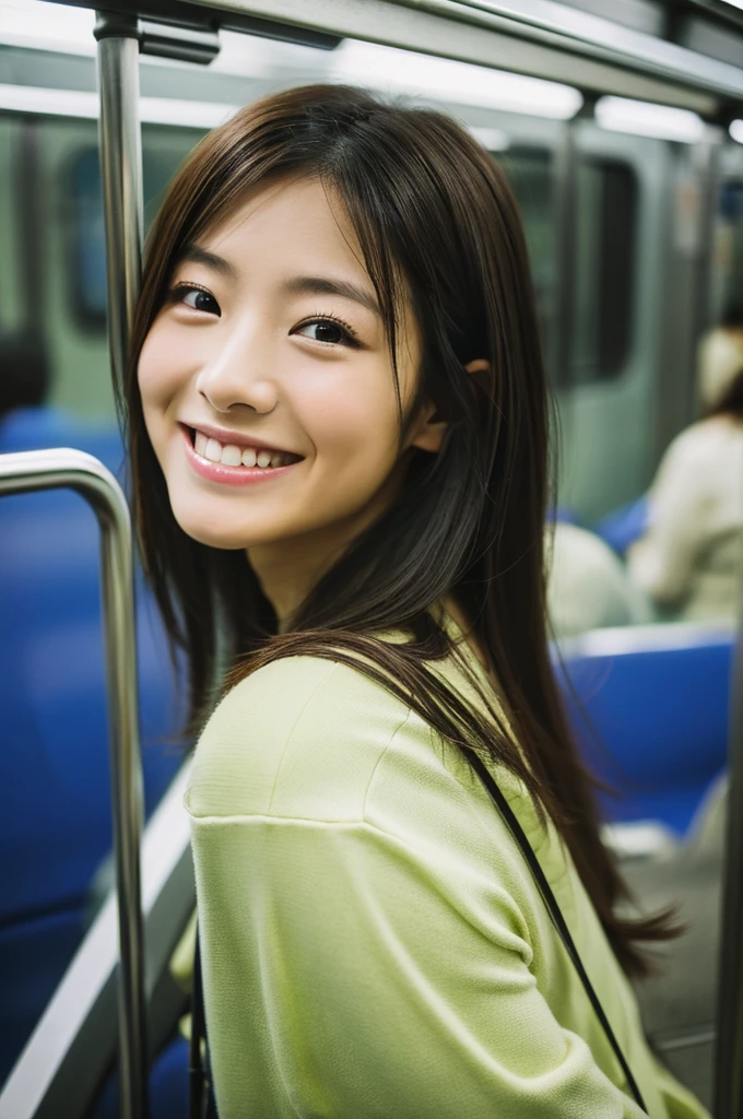 Top image quality、​masterpiece、Beautuful Women、japanes、25-years old、On the train、a smile、RAW Photography