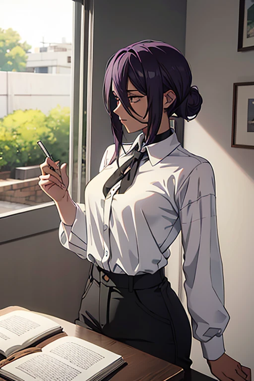 Una chica, 20 year, ojos verdes, cabello morado, pechos medianos, caderas amplias, trasero firme, camisa blanca, amisa blanca cerrada, camisa sin botones, camisa sin mangas, una cinta negra delgada con un nudo mariposa en el cuello de su camisa, piel blanca, tez clara, gargantilla con un alfiler como granda, falda negra ajustada, pantis negros, a lock of hair that divides his face, a bun at the bottom of her neck that gathers her hair, mechones que enmarcan su cara, unas botas negras medianas, esta sentada en un escritorio estudiando.
