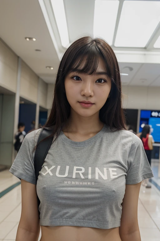 Realistic photos of Korean female, franja cruzada, Sorria levemente, camiseta, no aeroporto, Pov, eye level shot, Blurry, UHD, master part, Altas, 16k
