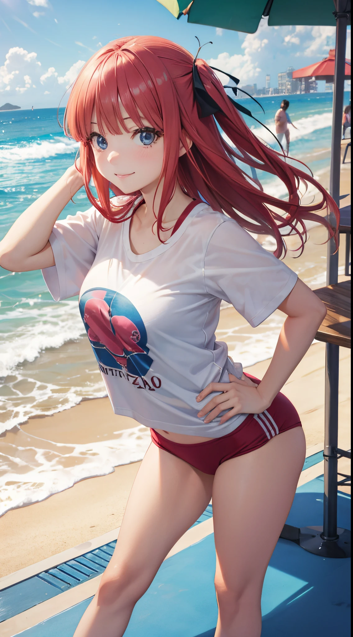 Nino Nakano sonriendo,cabello largo,sexy,ropa playera,mazatlán boardwalk