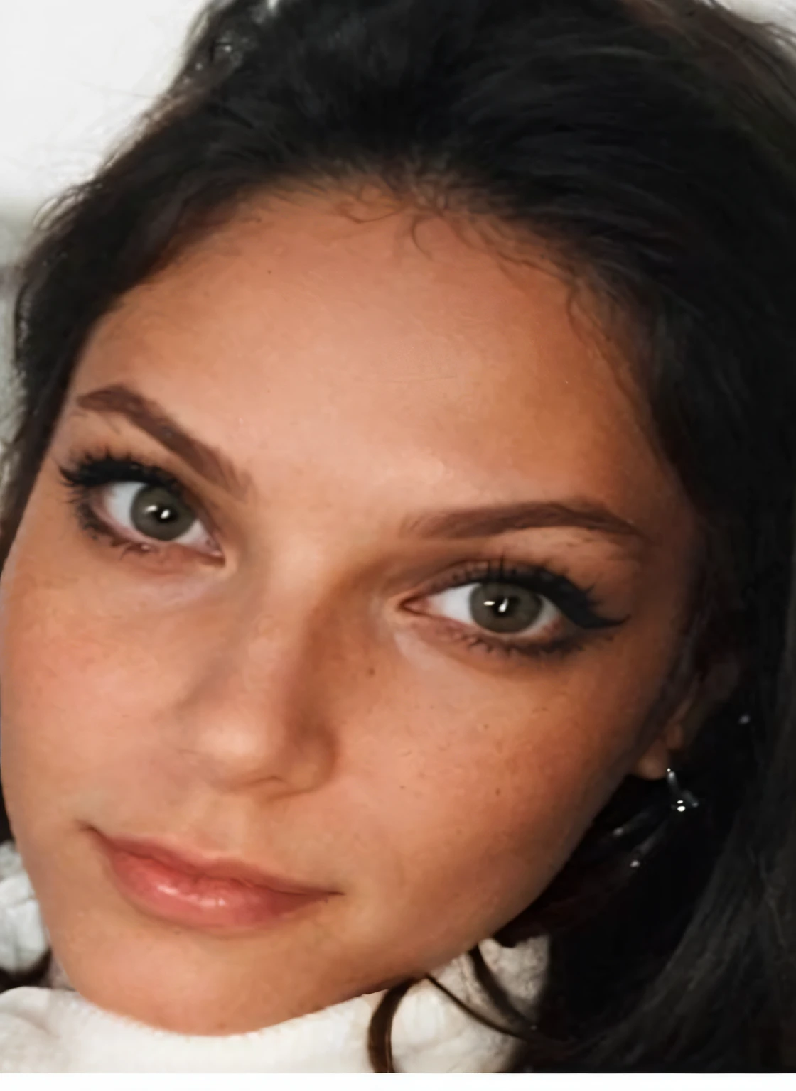 femme nue avec ce visage