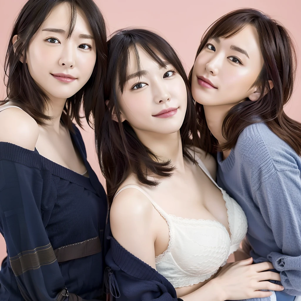 (8K、Raw photography、top-quality、​masterpiece:1.2)、(realisitic、Photorealsitic:1.37)、2 heads、ultra-detailliert、超A high resolution、Identical twin sisters、Same height、beautifull detailed face、undergarment、Beautiful delicate skin and delicate eyes、Skin Texture、floated hair、profetional lighting、full body Esbian、on the beds、Underwear