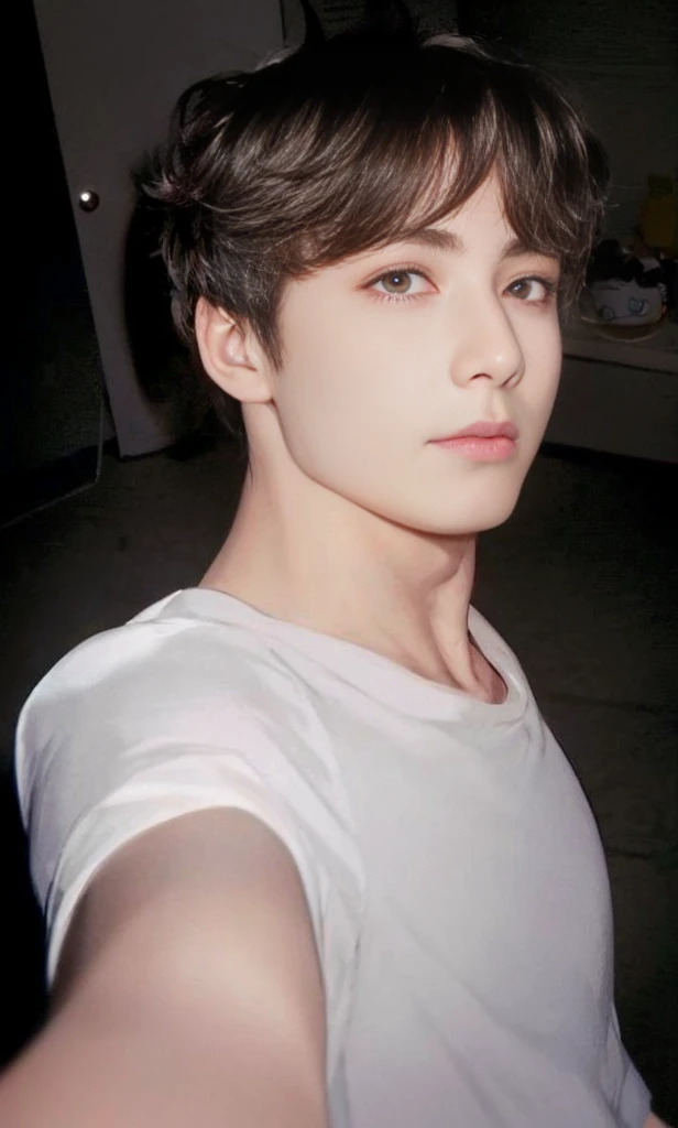 foto arafed de un hombre con una camisa blanca y una camisa blanca, Jinyoung Shin, Cai Xukun, jungkook, Hyung Tae, Wan adorable cara coreana, Inspirado por Jeonseok Lee, Taejune Kim, Hong June Hyung, Siwoo Kim, Wonbin Lee, Ulzzang masculino, Hyung Tae Kim, Shin Jeongho, Yanjun Chengt