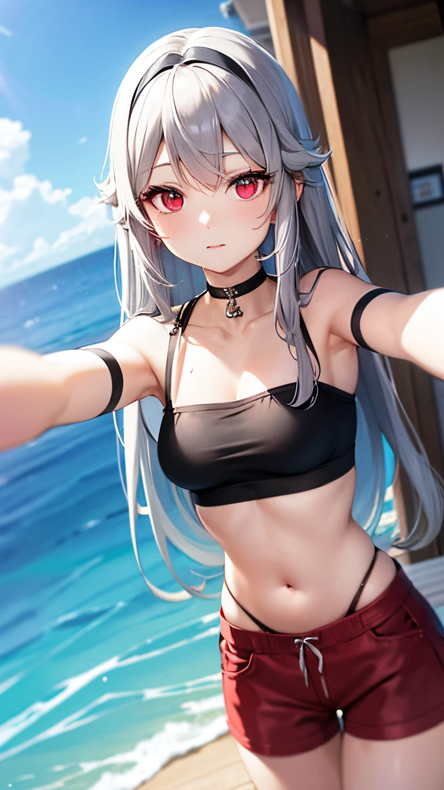 Beautiful gray hair、Beautiful red eyes、Longhaire、Tube Top、shortpants、a choker、Selfie wind