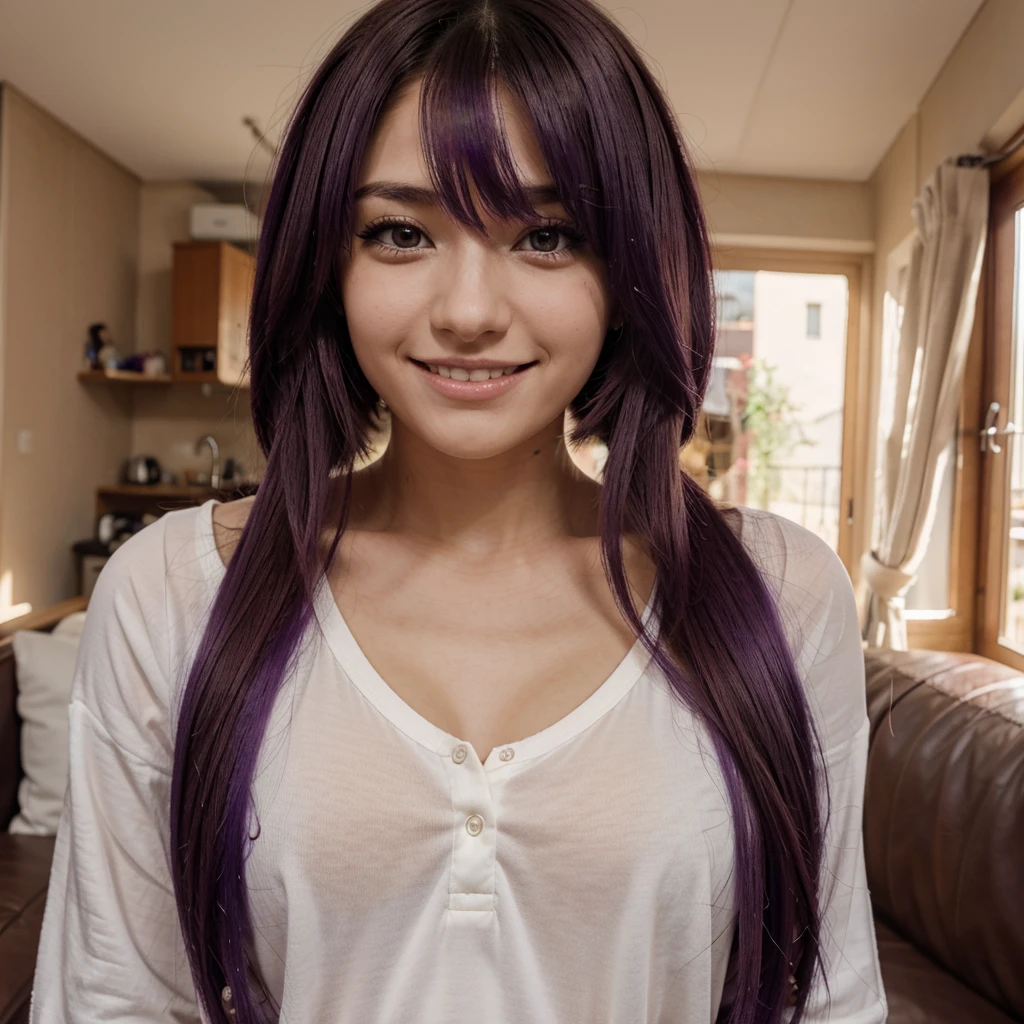 Una personaje de anime chica con cabello morado y dos coletas y con olos morados y con una sonrisa