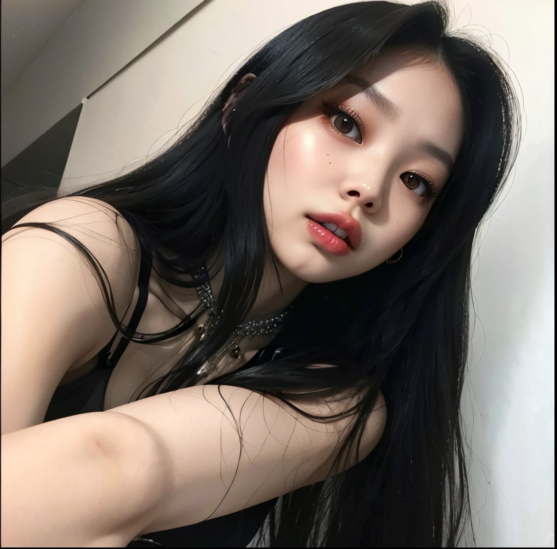 Jennie blackpink com longos cabelos pretos posando para uma foto, cruel korean goth girl, dilraba dilmurat, 18 anos, Ulzzang, Mulher sul-coreana bonita, ****** coreana, com cabelos longos e olhos penetrantes, 19-year-old girl, sexy look at the camera, 1 8 I, pale goth beauty, with very thin lips,  jennie