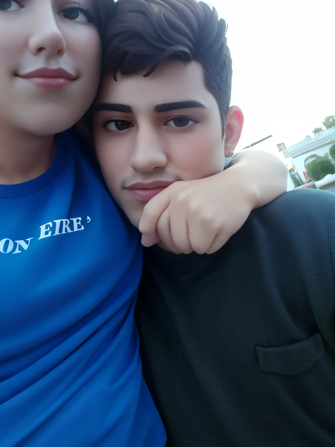 Hay un hombre y una mujer que se abrazan, imagen de muy muy muy baja calidad, Selfie enamorado, mano de la chica en la mejilla del chico, they are in love, foto de perfil 1024px, Foto de baja calidad, Selfie, Taken with the best camera, Foto Selfie, Selfie!!!!!, Enamorado, chico a la derecha con ojos verdes y chica a la izquierda con ojos marrones