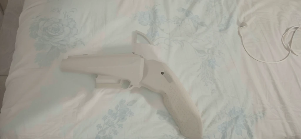 Put a revolver on the bed