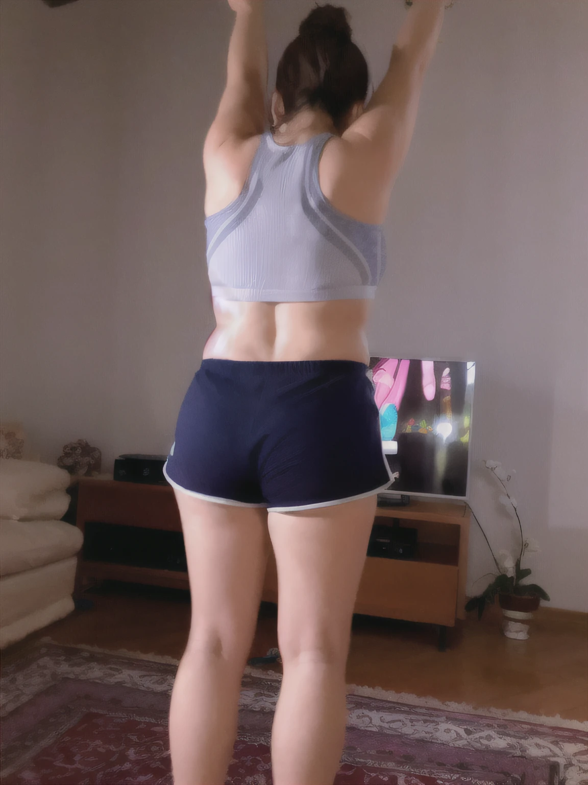 Mulher Araafed com top esportivo e shorts jogando videogame, back pose, from the back, costas arqueadas, tiro longo das costas, sport bra and dark blue shorts, seen from back, Costas - Tiro, tiro longo de costas, Backview, Back view!!, tiro pelas costas, tiro nas costas, voltar - ver