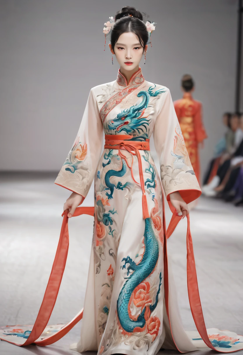 embroidered clothing,dragon embroidery,Chinese clothing design,catwalks,