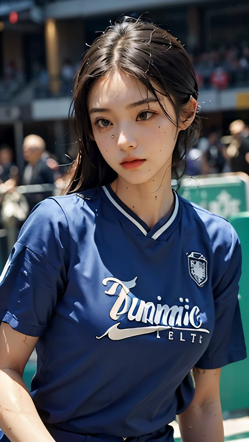 quality, 超高分辨率, (realisticlying: 1.4), 8K分辨率, (Woman in basketball uniform), (Random hair: 1.3), (realisticlying的头发: 1.2), (realisticlying的眼睛: 1.2), (beauitful face: 1.3), (), (Wet skin: 1.2),(dynamic angle:1.5),(Frowning),(full bodyesbian),(Look from the front),(crime),