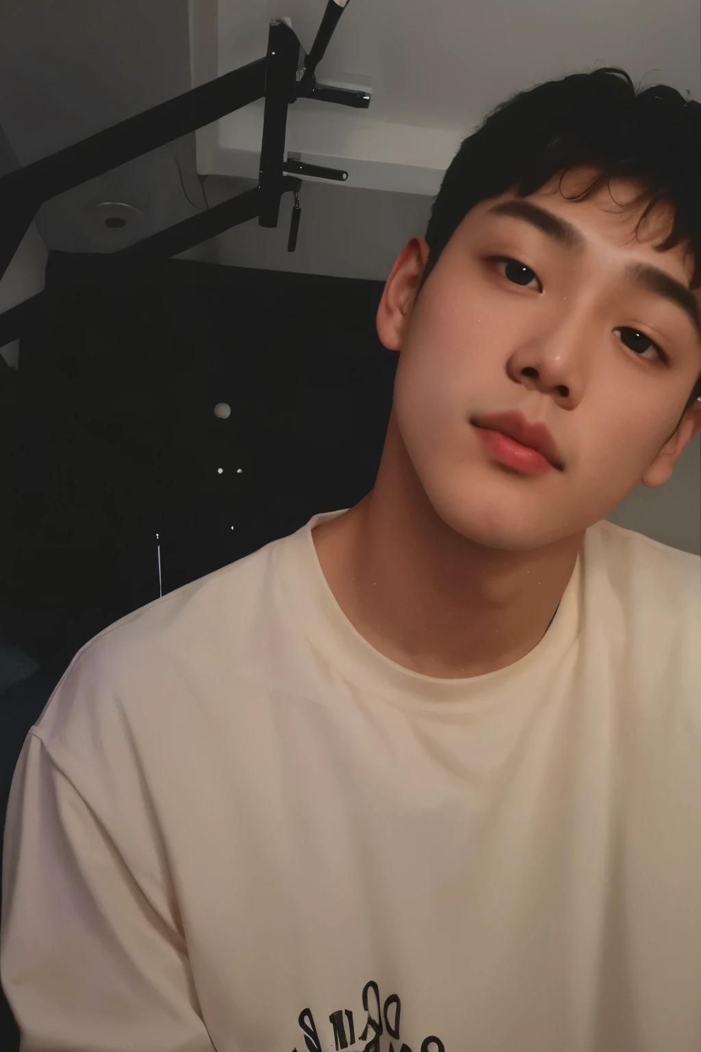 there is a man that is sitting down with a cell phone, Shinji, Marcos Lee, Hyung Tae, Kim Doyoung, Hong June Hyung, Bonito Chad Chin, Inspirado em Jeonseok Lee, TaeJune Kim, wan adorable korean face, inspirado em Kim Myeong-guk, Shin Jeongho, brilhante da chuva, inspirado por Kim Taehyung do BTS