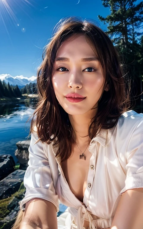 Nahaufnahme einer Frau (Yui Aragaki) , posing for a photo, beautiful upper body, , Attractive body, Perfect Body, blonde goddess, breathtaking beauty, enges Hemd tragen, , beautiful body and face, white top, Perfect face and body, Perfect body and face, attractive face and body, breathtaking beauty, Great body