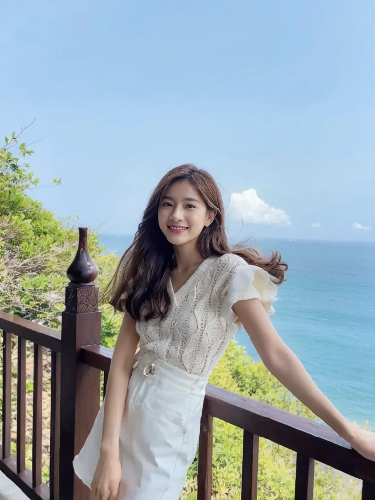 (On a table, Best quality, realistically, ultra - detailed, meticuloso, A high resolution, 8k wallpaper), Close-up portrait of a beautiful woman, Chariada, Smiling, light brown messy hair, Perfect dynamic composition, 美丽meticuloso的眼睛, Just like the cover of a fashion magazine, On campus