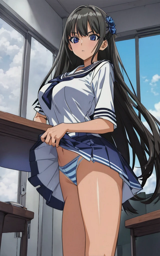 A beautiful woman with long black hair, big breasts, beautiful legs, and a sharp face is wearing a sailor suit with a white miniskirt, showing off her light blue and blue panties and standing with her legs spread apart in a school classroom.。