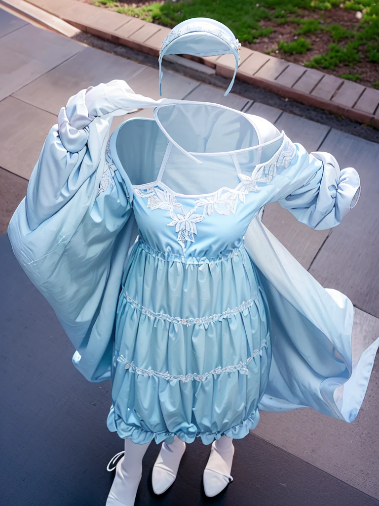 最hightquality、finely detail、extremely delicate and beautiful、16k、hight resolution、hightquality、high detailing、ighly detailed、full body Esbian、femele、fullllbody、Long body、Realistic、realisitic、Live action、hi-school girl、student clothes、The Invisible Man、The skin is transparent