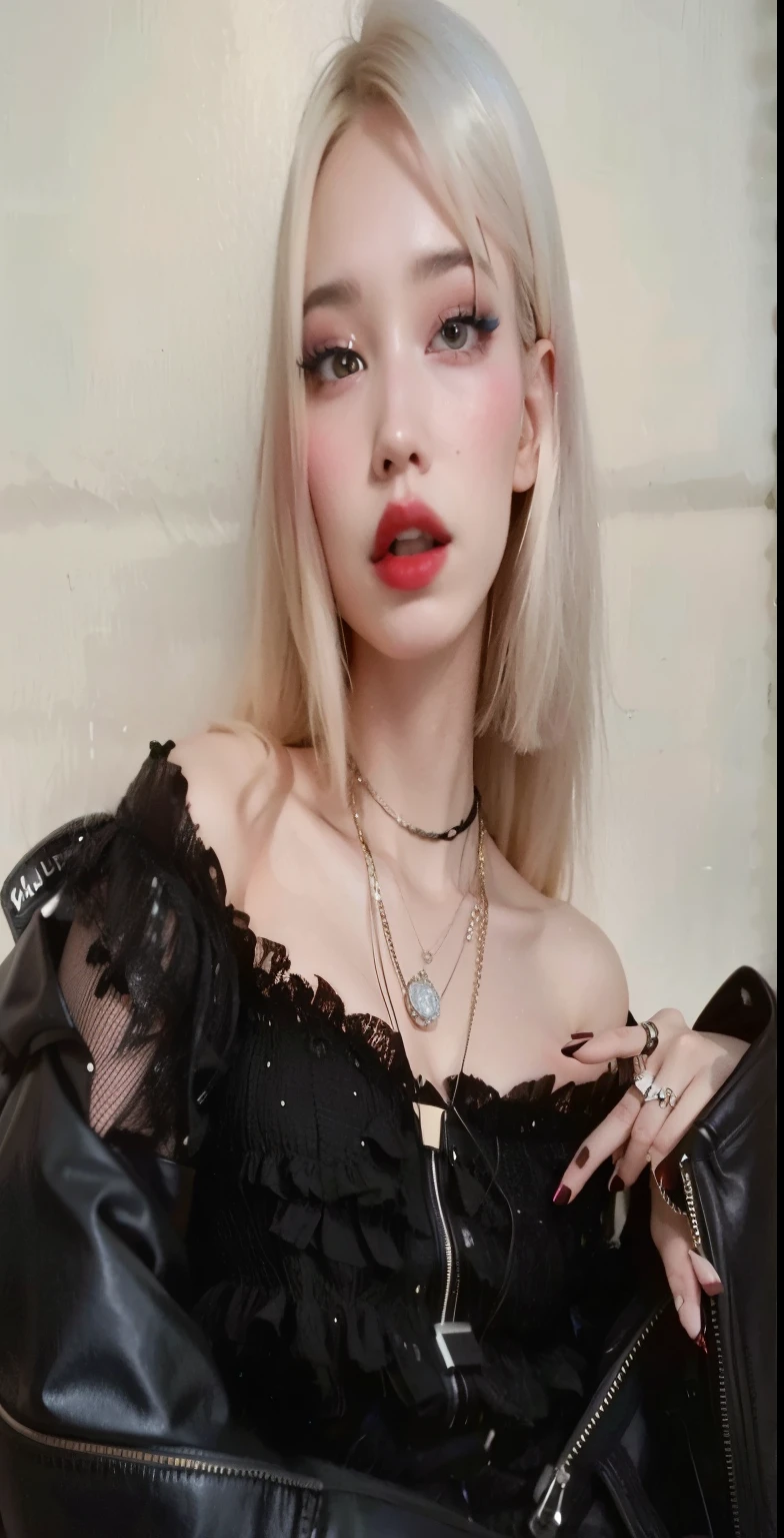Mujer rubia con pelo largo y blanco vistiendo un top negro y una chaqueta de cuero., Ava Max, Retrato de Kim Petras, Chica perfecta de pelo blanco, Chica Cabello Plateado, pale goth beauty, chica de cabello plateado, Chica con el pelo blanco, con cabello plateado, pale hair, goth girl aesthetic, 1 7 - - old goth girl, 18 years old, cabello rubio y plateado