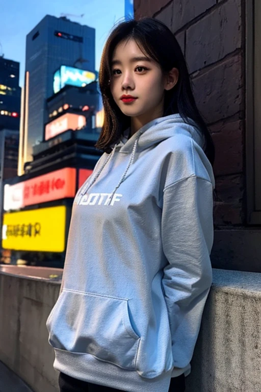 Uji Film XT3, 8K,close up photograph, tmasterpiece, Best quality, (((1 girl))), Alone,actual, ((looking at viewert)), Photo-realistic txt extremely detailed face), looking at viewert, ((ultra - detailed的眼睛和瞳孔)), ultra - detailed, serious expressions, ((Stand on the city streets at night)), hoody, longer sleeves, (place one's arms behind one's back),