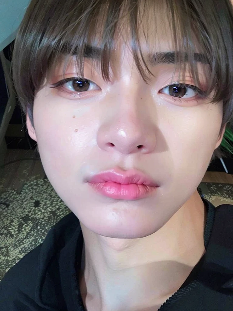 homem arafiado com jaqueta preta e gravata e camisa preta, Kim taehyung\Plump lips, Hyung Kim Tae\'s right eyelid swollen, androgynous prince\Nariz grego, accurate Taehyung face, Kim Tae Hyung, wan adorable korean face, Taehyung, Kim Tae, Tae kim, Taehyung Kim, Jung, his eyes look wise, Hyung Tae