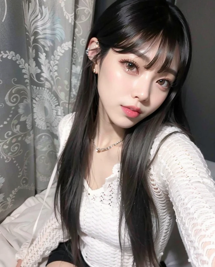 Arafed asian woman with long black hair sitting on a bed, com franja, Lalisa Manobal, com franja completa, Ela tem cabelo preto com franja, ****** coreana, cabelos longos com franja, cabelo arrumado com franja, Ulzzang, cabelo comprido com franja completa, Lalisa Manoban do Blackpink, franja central separada, Mulher sul-coreana bonita