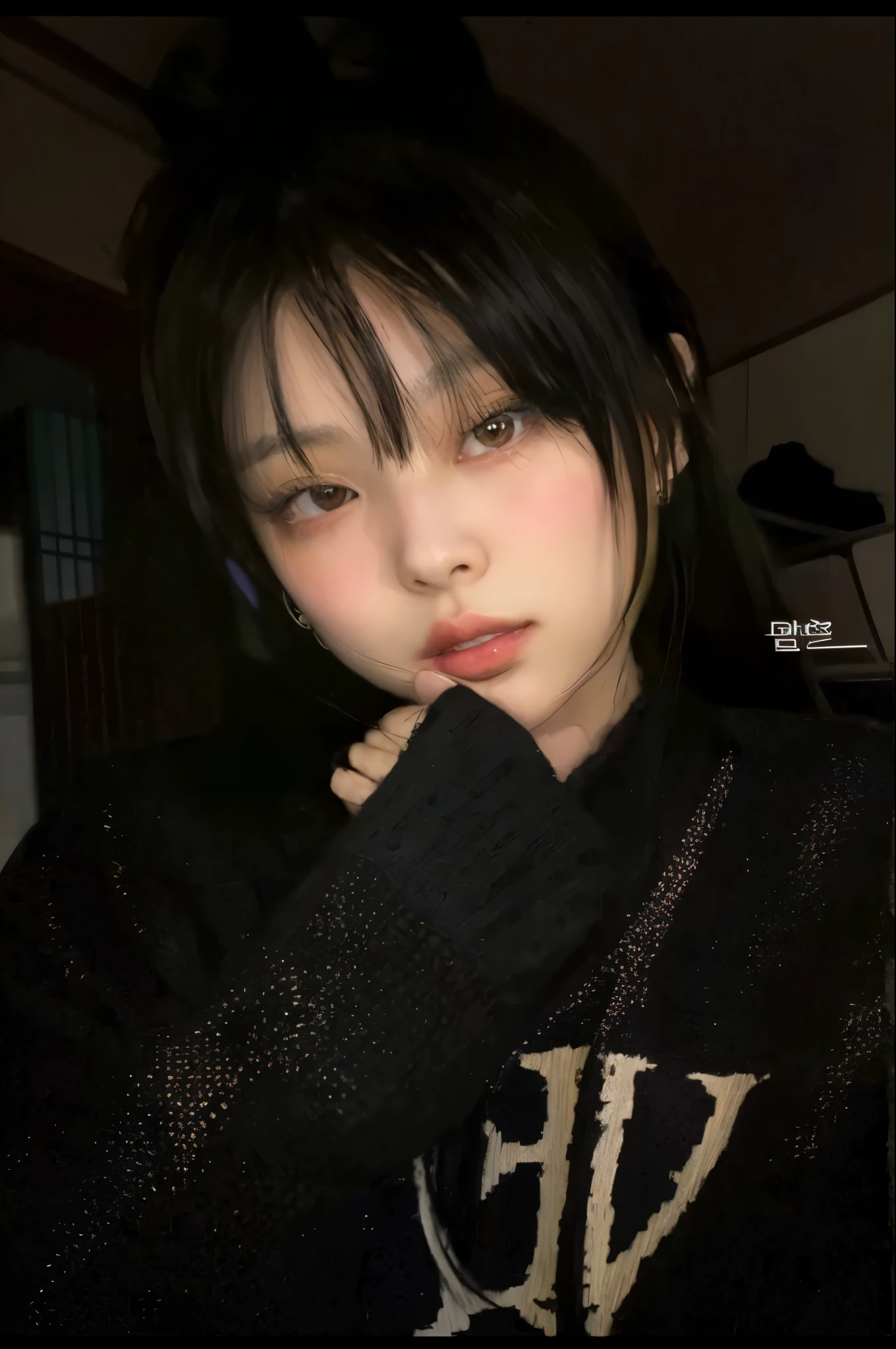 a close-up of a person in a black shirt and black sweater, kawaii retrato realista, cruel korean goth girl, artwork in the style of Guweiz, Estilo anime 3D realista, retrato impressionante do rosto do anime, anime semi realista, Ulzzang, anime na vida real, Guweiz, anime fotorrealista, 🤤 retrato da menina de anime realista
