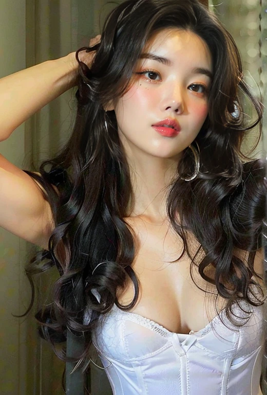 tem jennie blackpink que posa para uma foto com um espartilho branco, lindo rosto latino, com longos cabelos cacheados, cabelos ondulados espalhados, long messy curly hair, longos cabelos cacheados pretos selvagens, sem maquiagem cabelo ondulado, Her black hair is long and curly, encaracolado, com cacheado longo, cabelos escuros cacheados, longos cabelos cacheados pretos, preto longo cabelo encaracolado longo, jennie blackpink