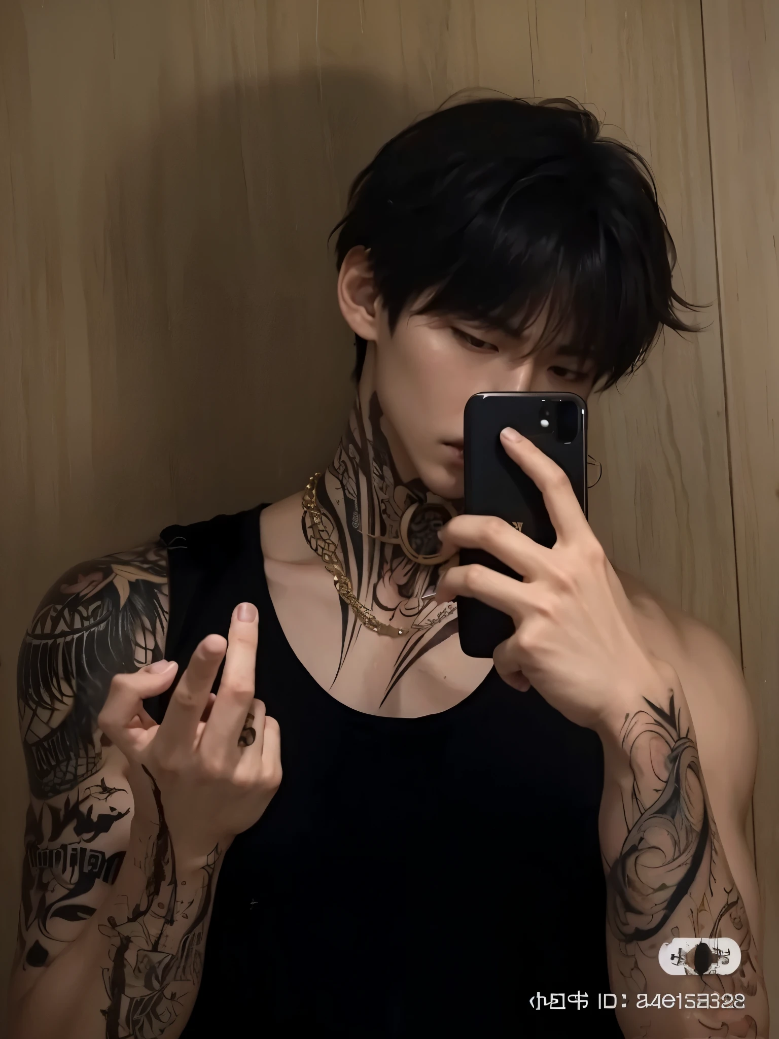 Hyunjun hur actor y idol de kpop mas realismo en los tatuajes.