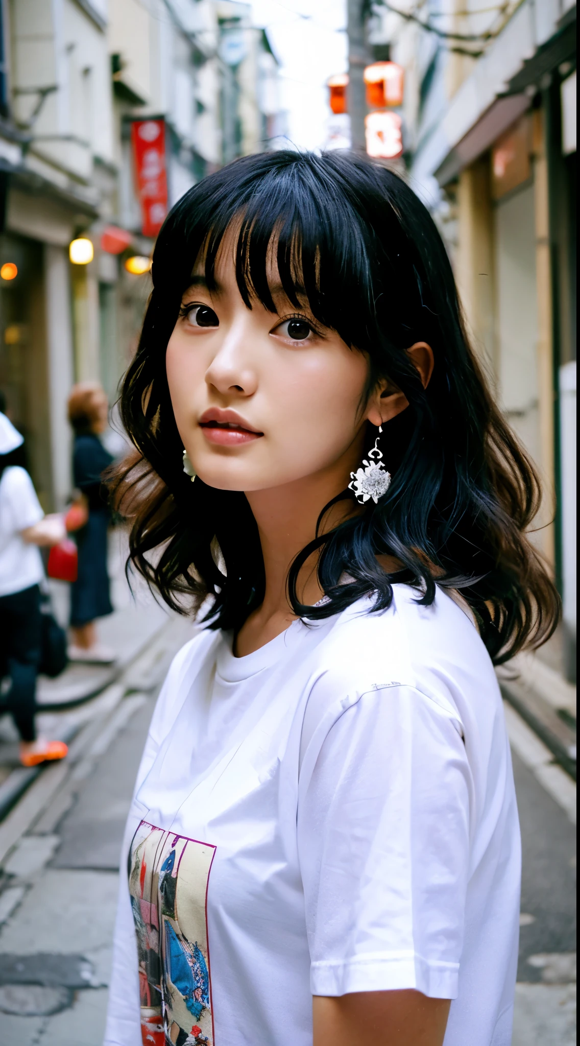 A Japanese Lady、Black hair perm、年轻、pichi t shirt、y2K-fashion、Asuka Saito、Kyoko Saito
