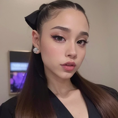 shaved woman with long hair wearing a black blouse and bow, Retrato de Ariana Grande, Ariana Grande, ariana grande as a sith, Nice Poarch, Cl, cabelo em rabo de cavalo baixo liso, Ariana Grande em Star Wars, taken in the early 2020s, Ariana Grande Fotografia, olhando para o lado, Pokimane, Pintura de Ariana Grande
