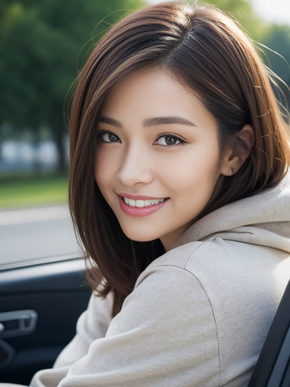 (top-quality、hight resolution、masterpiece:1.3)、Beautuful Women、slim figure、(Short dark brown hair)、Sweatshirt、Beautifully rendered details on the road, Face and skin texture、A detailed eye、二重まぶた、big eye,A smile