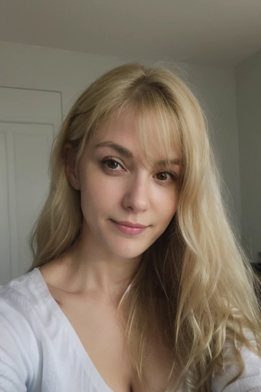 blondes Haar, frau, 22 Jahre, blaue Augen, selfie