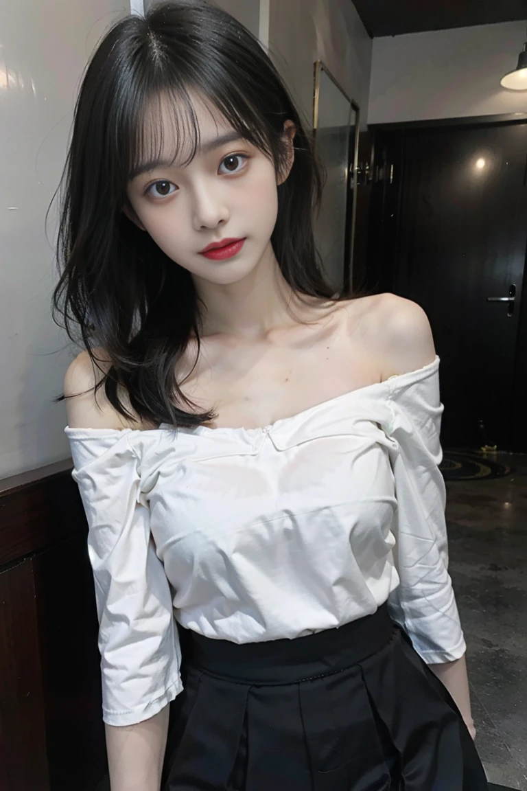 yuyao，Best quality，超高分辨率，（actual：1.4），1 girl，Off-shoulder white shirt，Black tight skirt，black hair gray：1），sexy for,（Bigchest：1.2），looking at viewert，close up，