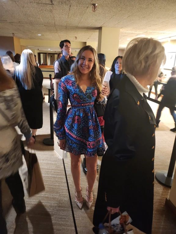 Masterpiece, hot girl, waiting in line, sexy dress, cool clothes, amazing dress.