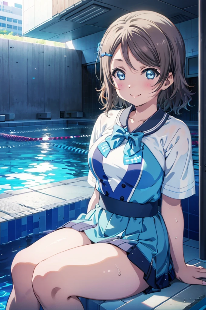 (((pixel perfect, Detail Perfect))), Solo, 1girl in, Watanabe, bowtie, Looking at Viewer, A smile，Happy atmosphere，Swimming pool，in poolside，Wearing a competitive swimsuit, large full breasts, Sitting, BREAK, wet​