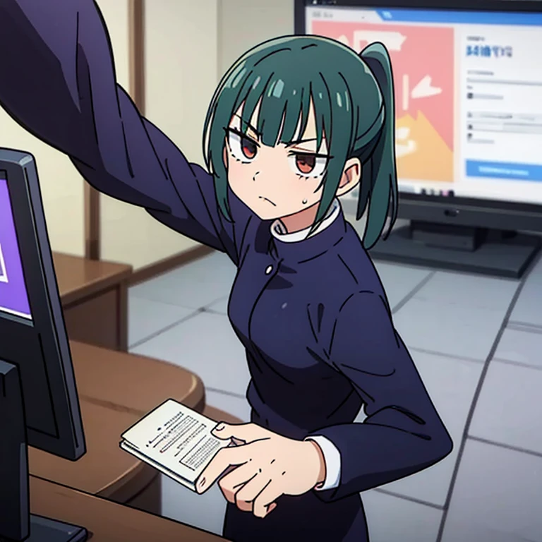 Maki Zenin de jujutsu kaisen jogando no computador