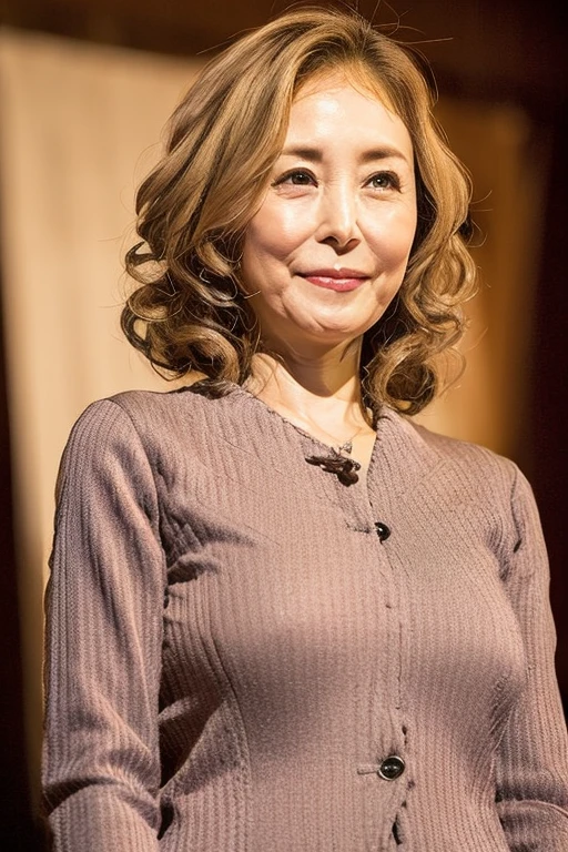 ビジネスsuit、(Highest image quality、highest quality、highest resolution、super realistic image、super detailed、muste piece)、(Single-lens reflex camera)、(real photos)、(Depth of the bounds written)、(photorealistic:1.2)、mature woman、(her hair is gray and short cut)、(big breasts)、suit、((curlyhair、blonde:1.2))、42 year old、((she looks excited:1.2))、