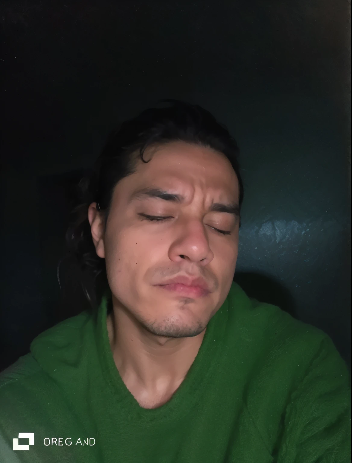 There is a man who is sitting with his eyes closed, muy, muy baja calidad picture, 27 years, 28 years, bizco, about 1 to 9 years, 23 years, Foto de baja calidad, 29 years, aburrido, Help me, Andres Rios, muy, muy baja calidad, castigo samaniego