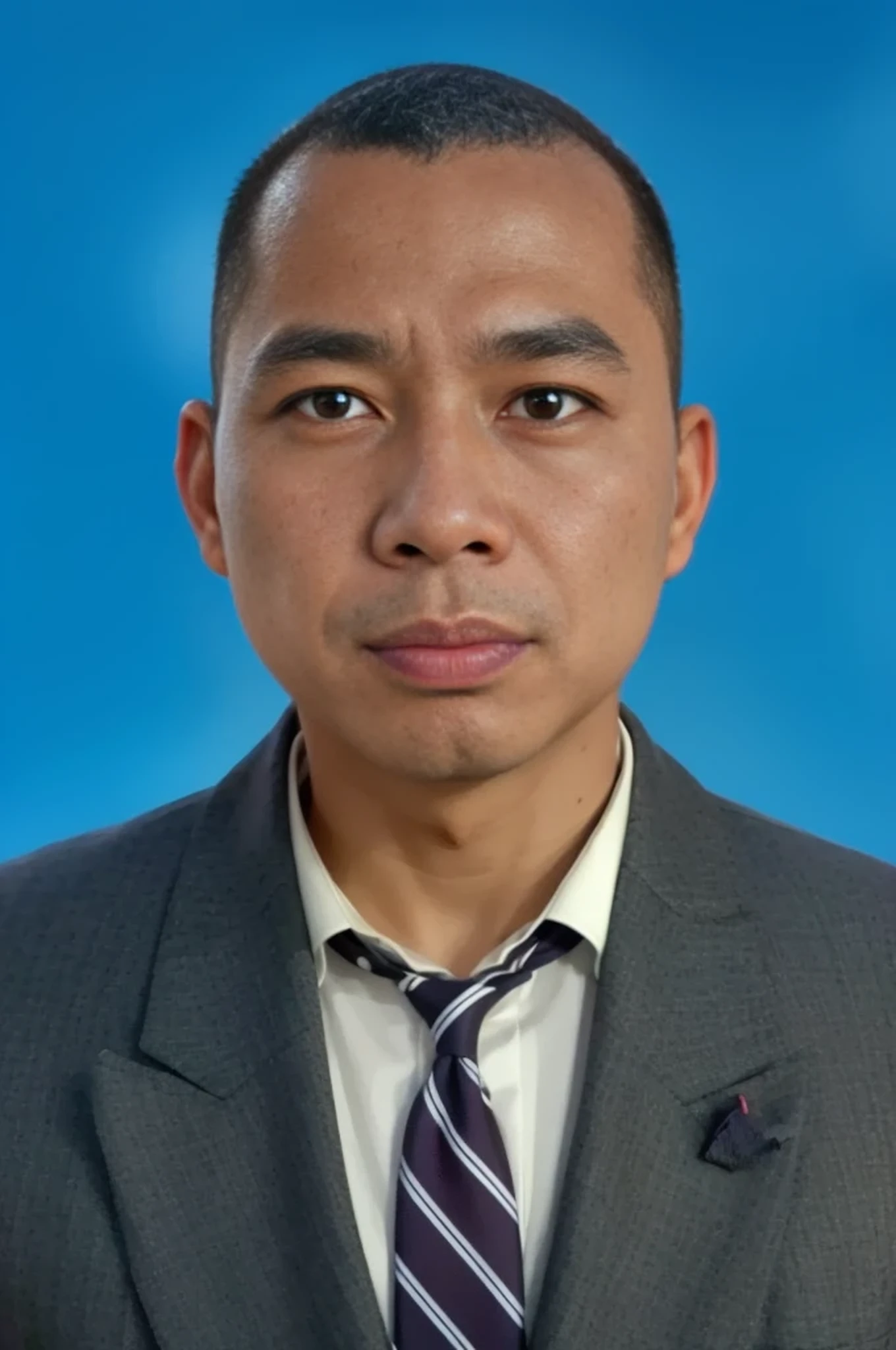 Homme en costume et cravate posant pour une photo, nivanh chanthara, Dzung Phong Dinh, Hoang Long Ly, phong yintion j-jiang geping, couvrir pham, nuttavut baiphowongse, J'I won, homme de 4 0 ans, Thawan Duchanee