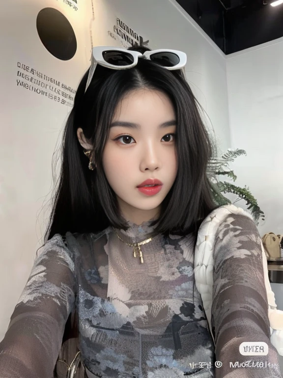 A closeup of a woman with sunglasses on her head, Ulzzang, linda mulher coreana jovem, cruel korean goth girl, Menina coreana, Mulher sul-coreana bonita, mulher coreana jovem bonita, jennie blackpink, branco hime corte penteado, Jinyoung Canela, Heonhwa Choe, young lovely korean face, preto hime corte cabelo, Asian girl with long hair, Xintong Chen