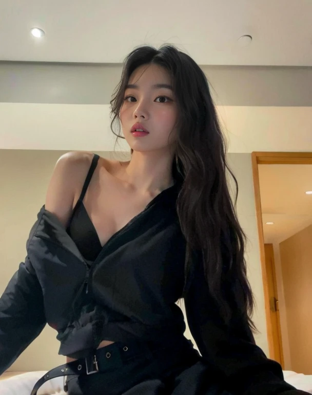 Jennie kim sentada em uma cama com uma jaqueta preta, Gongbi, Wenfei Ye, gemma chen, jennie blackpink, 21 anos, 2 2 anos, jennie blackpink, 2 7 anos, Xintong Chen, 2 3 anos, 2 8 anos, linda senhora, linda mulher coreana jovem, jossi blackpink, Jinyoung Canela